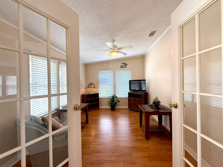 214 Hibiscus Way a Parrish, FL Mobile or Manufactured Home for Sale